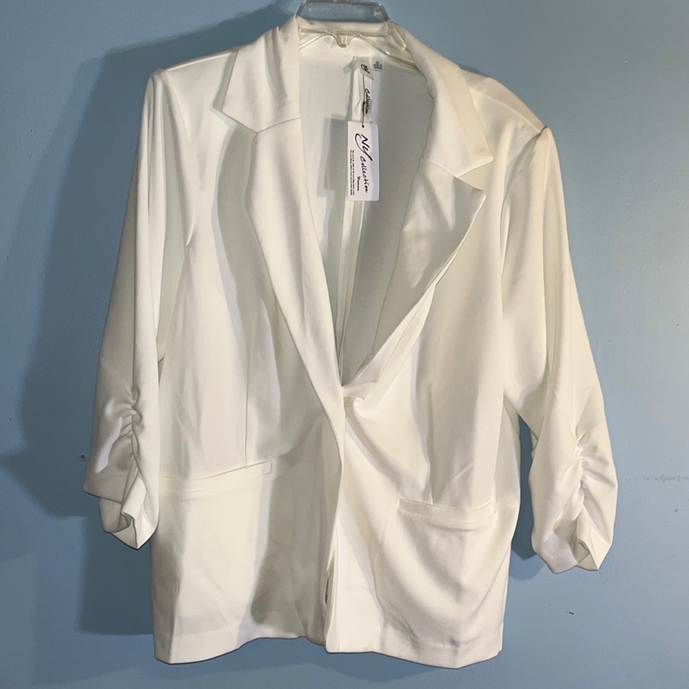 NWT NY Collection Off white plus sz 2x gathered sleeve 1 button jacket blazer